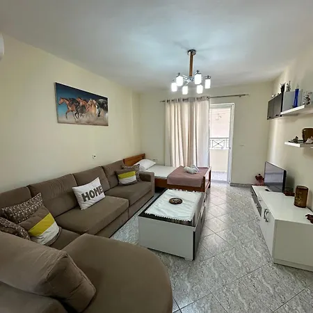 Apartment Noar